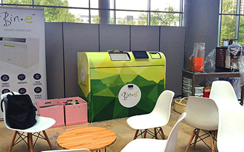 太聰明！人工智能垃圾桶能夠自動分類垃圾