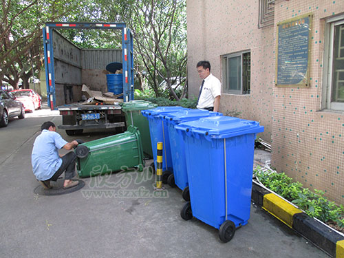 新增塑料分類垃圾桶！牛市東西路“美顏”