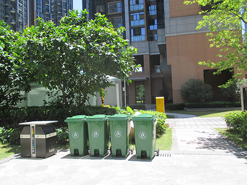 讓福建龍巖市客戶(hù)信任的環(huán)保垃圾桶